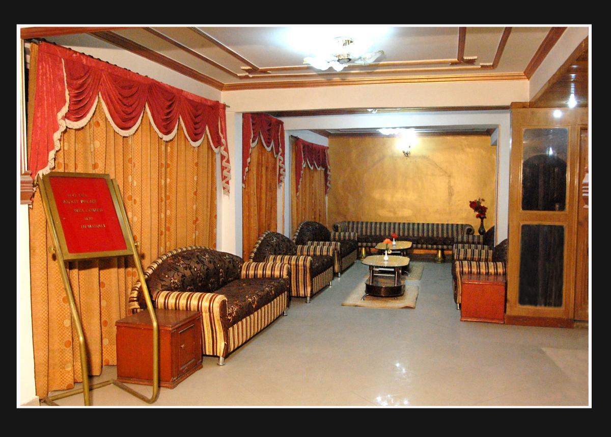 Ankit Palace Manāli Zewnętrze zdjęcie